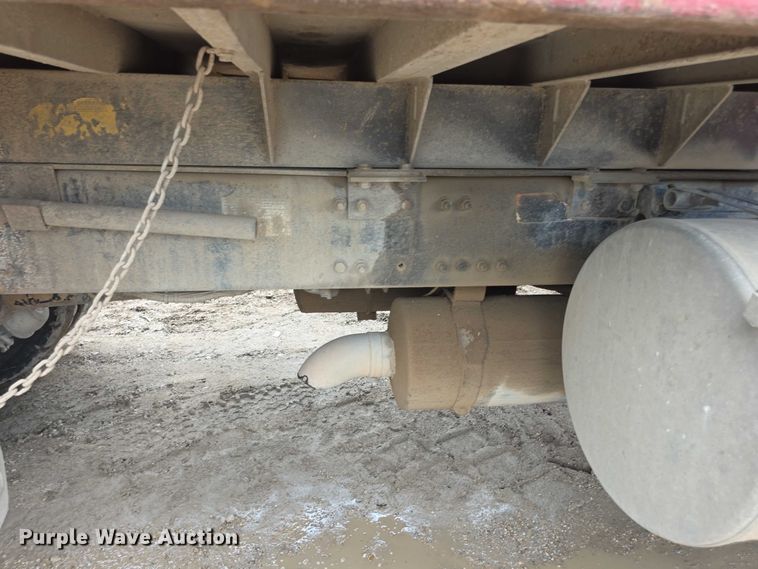 image for item EF3658 2006 Sterling L-Line dump truck