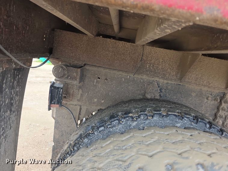 image for item EF3658 2006 Sterling L-Line dump truck