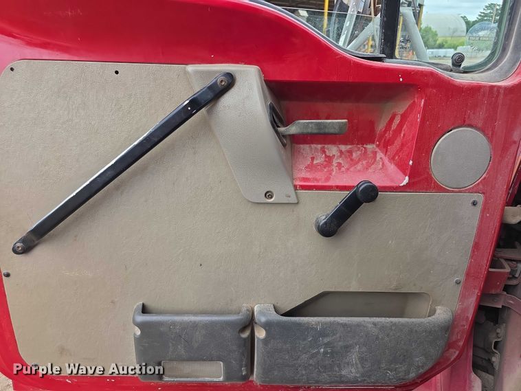 image for item EF3658 2006 Sterling L-Line dump truck