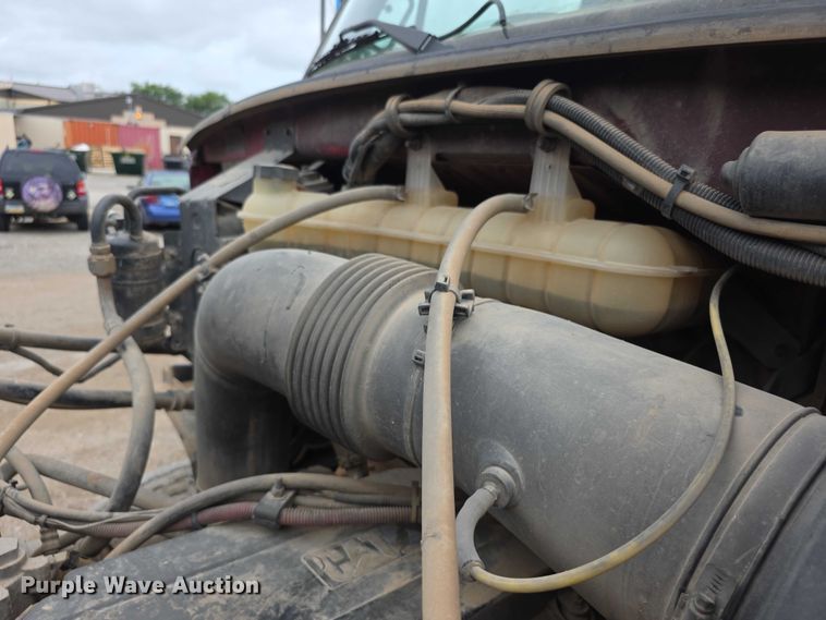 image for item EF3658 2006 Sterling L-Line dump truck