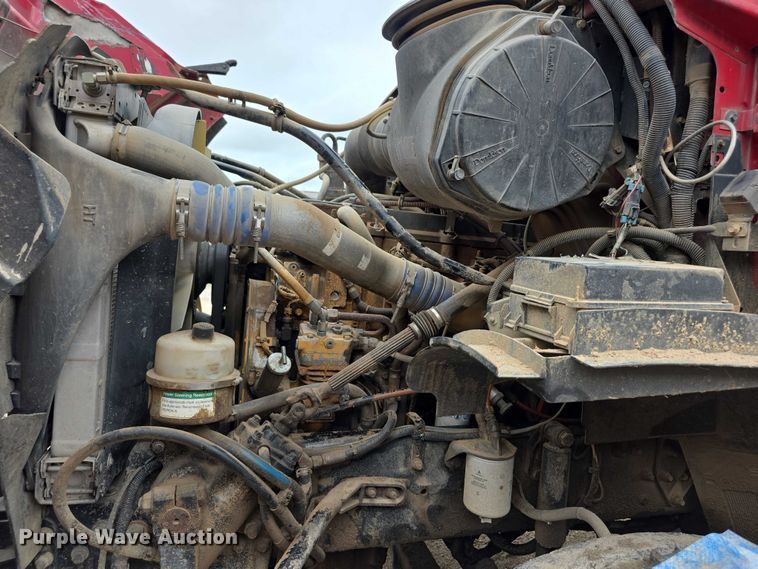 image for item EF3658 2006 Sterling L-Line dump truck