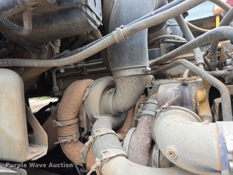 image for item EF3658 2006 Sterling L-Line dump truck