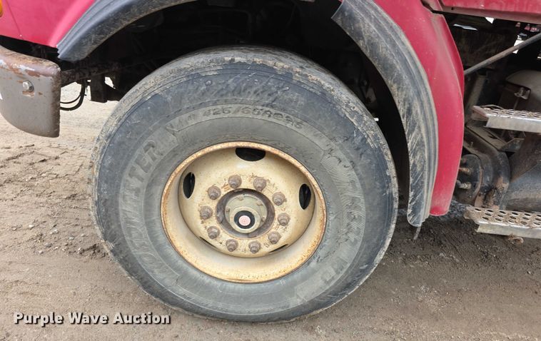 image for item EF3658 2006 Sterling L-Line dump truck