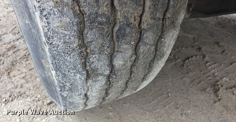 image for item EF3658 2006 Sterling L-Line dump truck