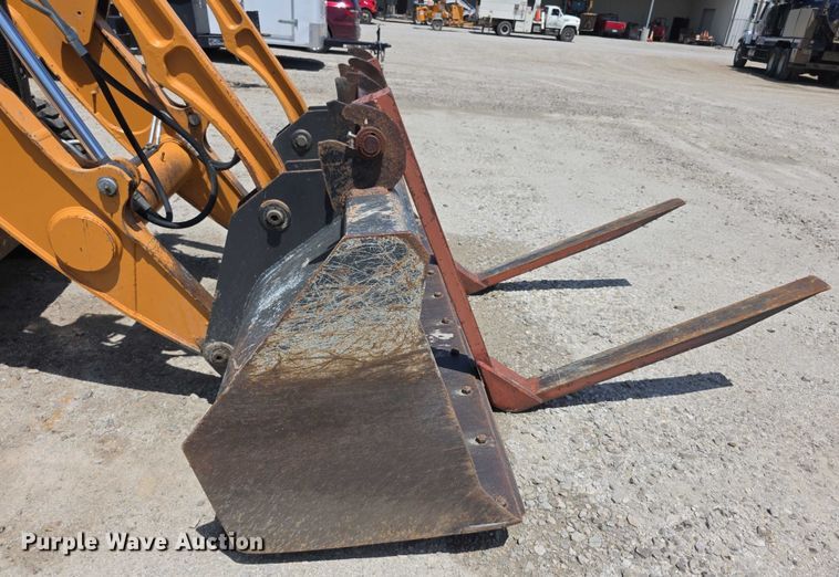 image for item EF3672 2013 Case 580 Super M backhoe