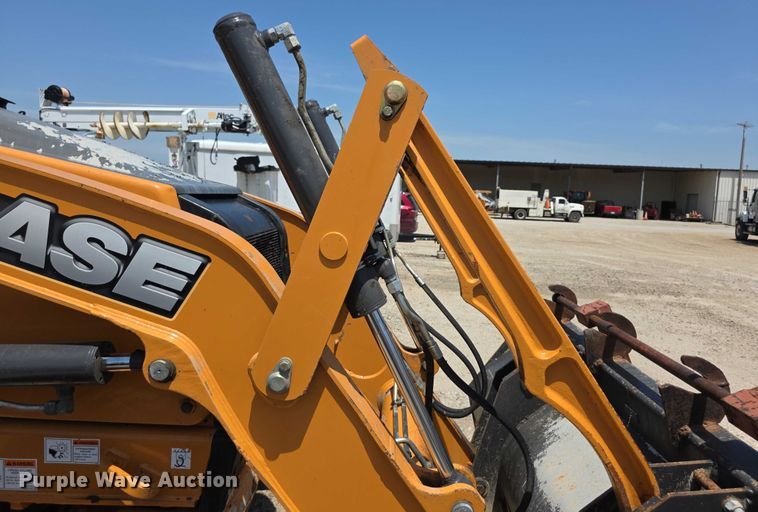 image for item EF3672 2013 Case 580 Super M backhoe