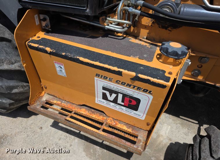 image for item EF3672 2013 Case 580 Super M backhoe