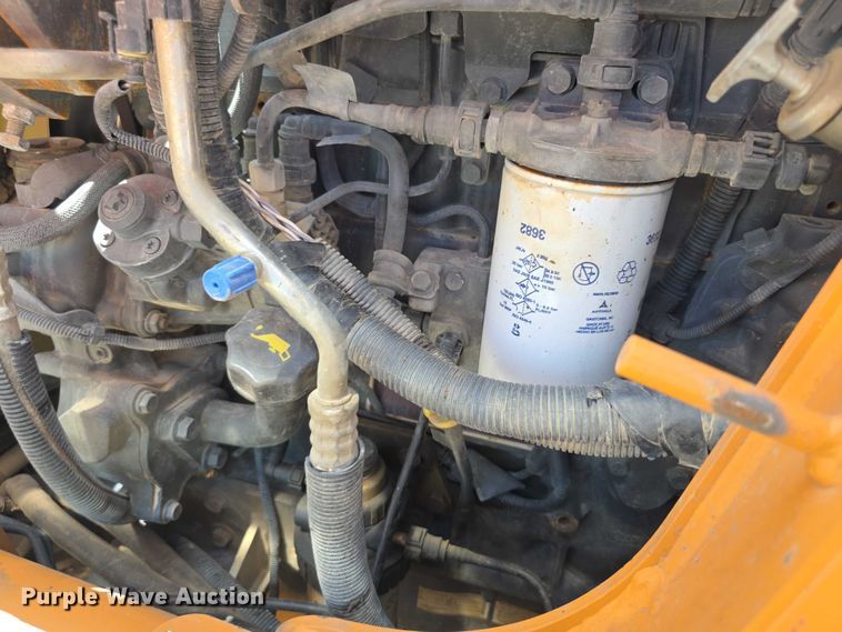 image for item EF3672 2013 Case 580 Super M backhoe