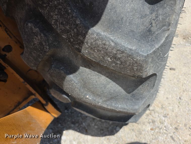 image for item EF3672 2013 Case 580 Super M backhoe