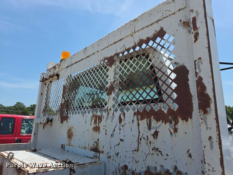 image for item EF3673 1999 Chevrolet C6500 dump flatbed truck