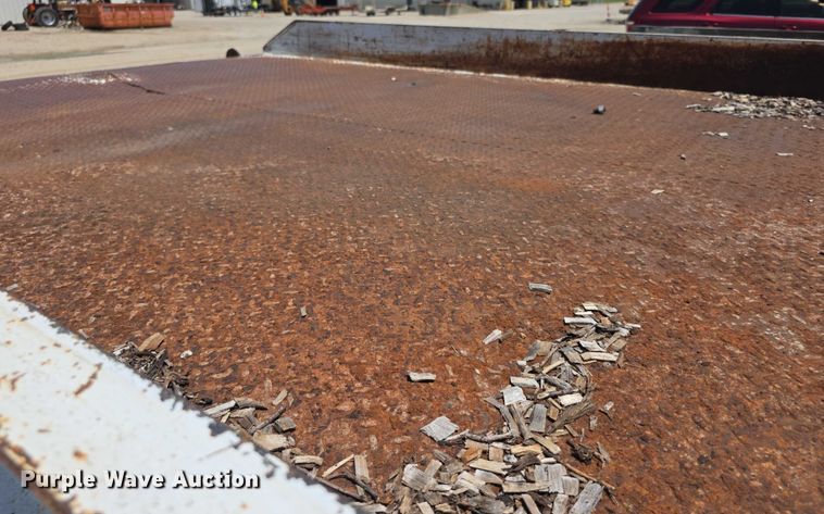 image for item EF3673 1999 Chevrolet C6500 dump flatbed truck