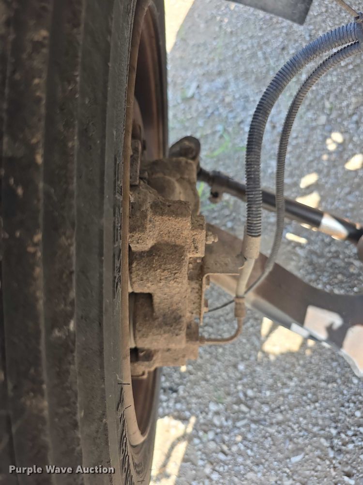 image for item EF3673 1999 Chevrolet C6500 dump flatbed truck