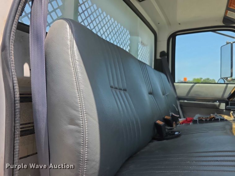 image for item EF3673 1999 Chevrolet C6500 dump flatbed truck