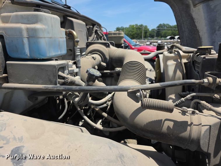 image for item EF3673 1999 Chevrolet C6500 dump flatbed truck