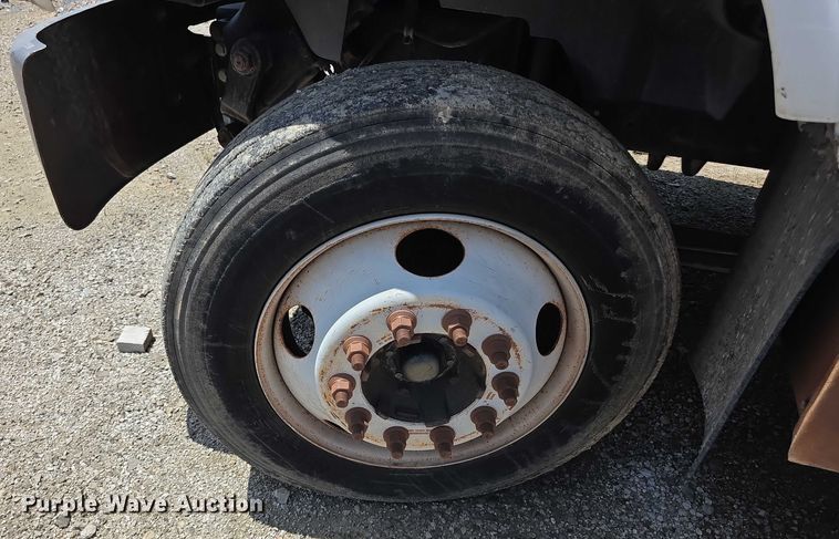 image for item EF3673 1999 Chevrolet C6500 dump flatbed truck