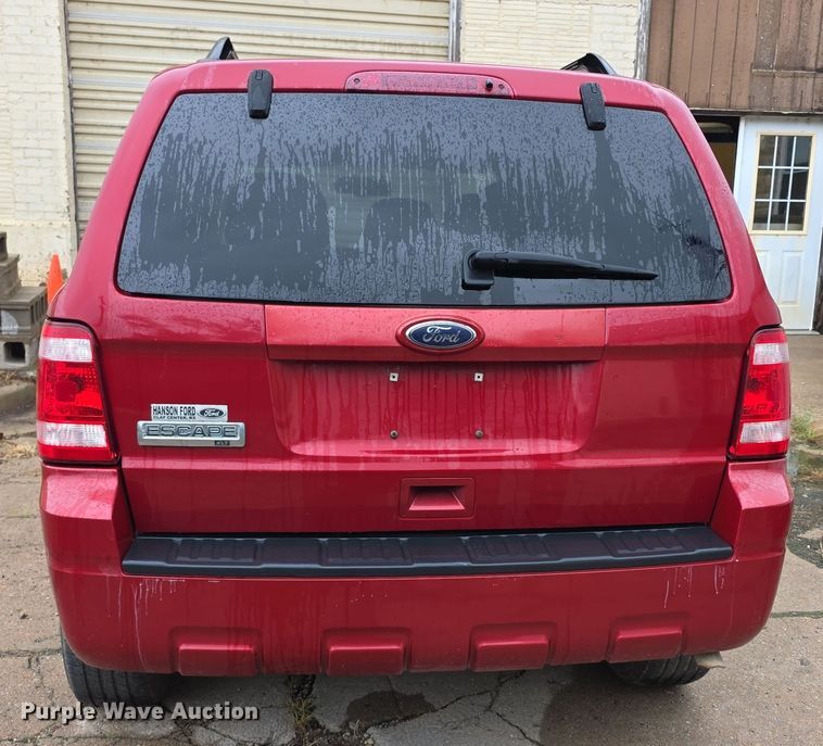 image for item EF3699 2010 Ford Escape XLT SUV
