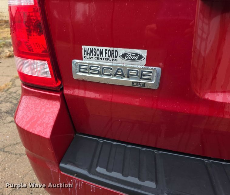 image for item EF3699 2010 Ford Escape XLT SUV