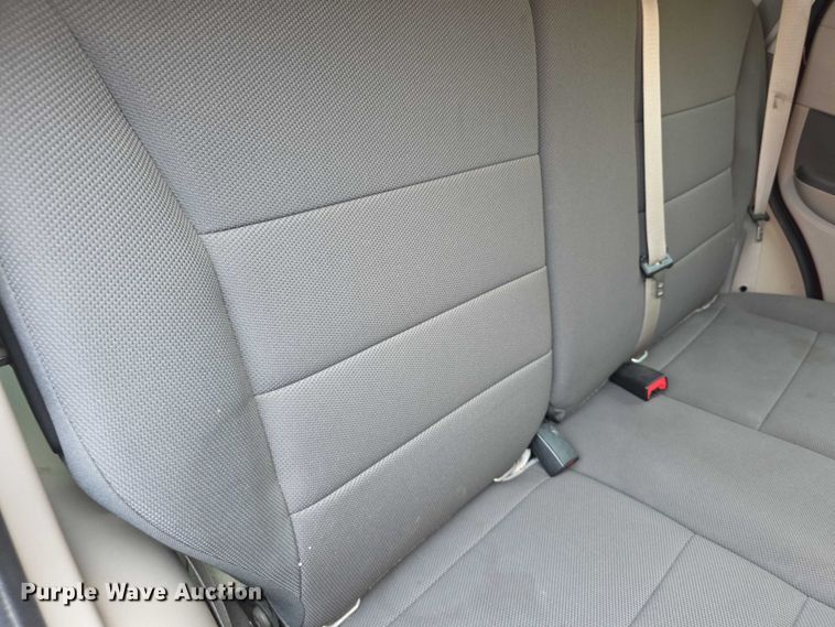 image for item EF3699 2010 Ford Escape XLT SUV