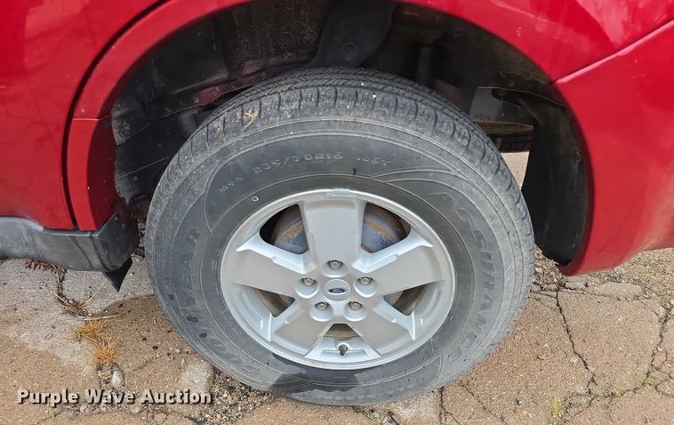 image for item EF3699 2010 Ford Escape XLT SUV