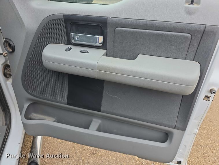 image for item EF3700 2007 Ford F150 SuperCrew pickup truck