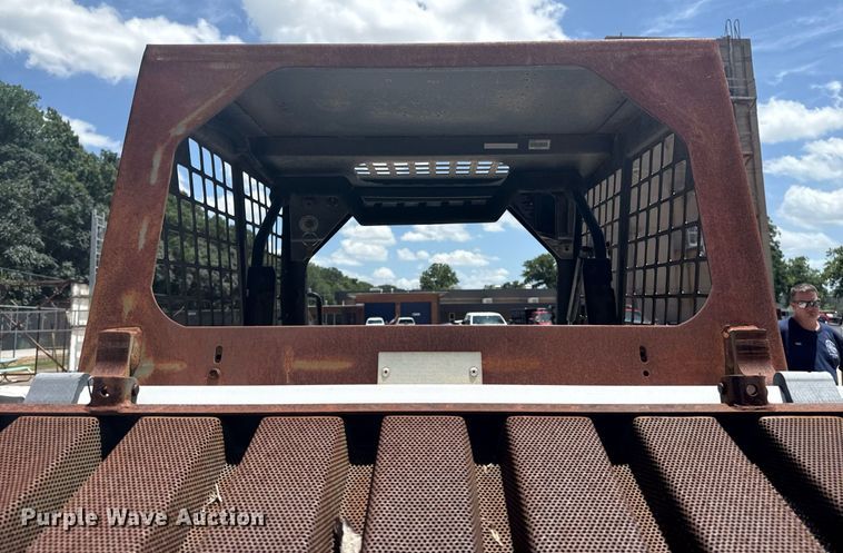 image for item EG8129 1994 Bobcat 853 MACH skid steer loader