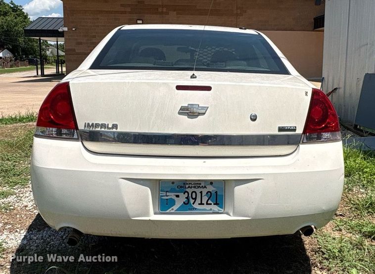 image for item EG8137 2009 Chevrolet Impala Police  
