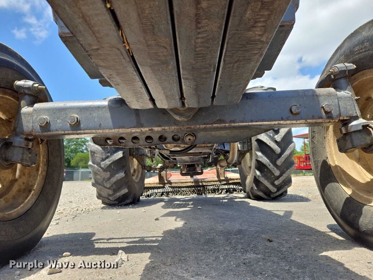 image for item EG8148 New Holland 3930 tractor