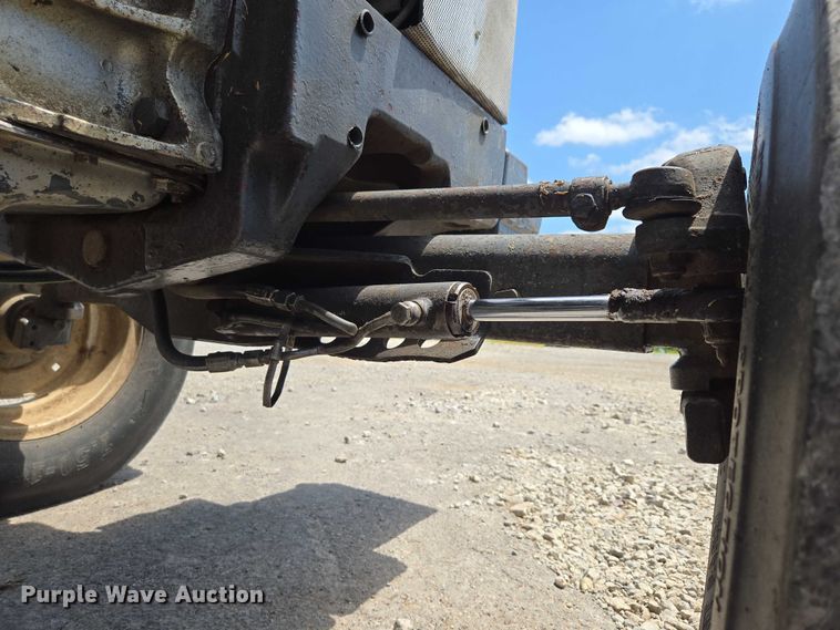 image for item EG8148 New Holland 3930 tractor