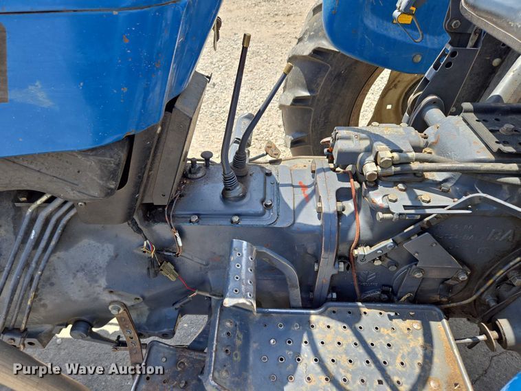 image for item EG8148 New Holland 3930 tractor