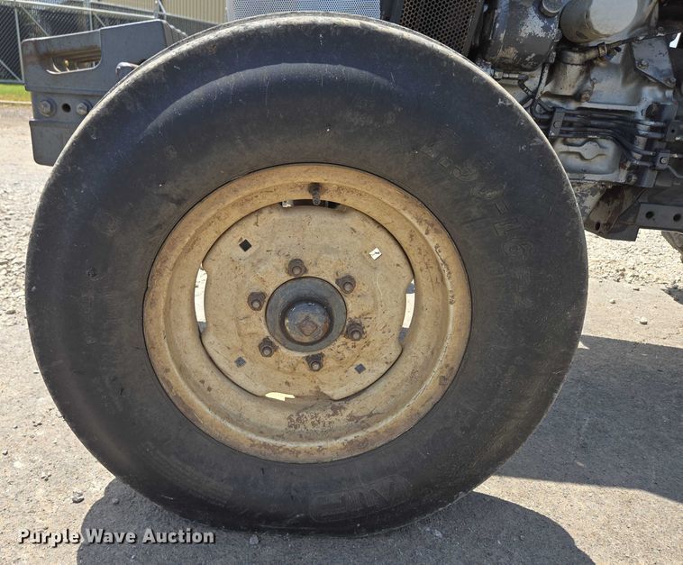 image for item EG8148 New Holland 3930 tractor