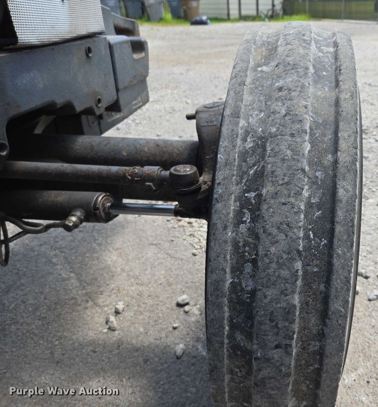 image for item EG8148 New Holland 3930 tractor