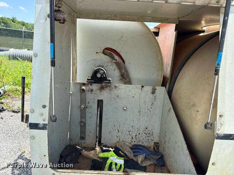 image for item EG8149 1994 Shamrock Pipe Tools sewer jetter trailer