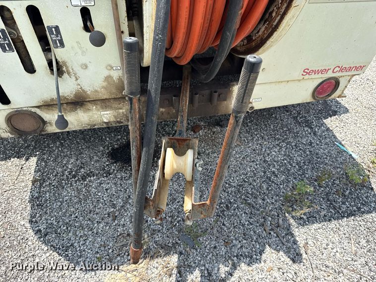 image for item EG8149 1994 Shamrock Pipe Tools sewer jetter trailer