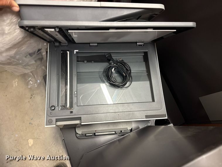 image for item EG8162 Office equipment