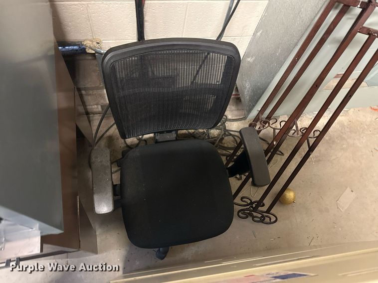 image for item EG8162 Office equipment