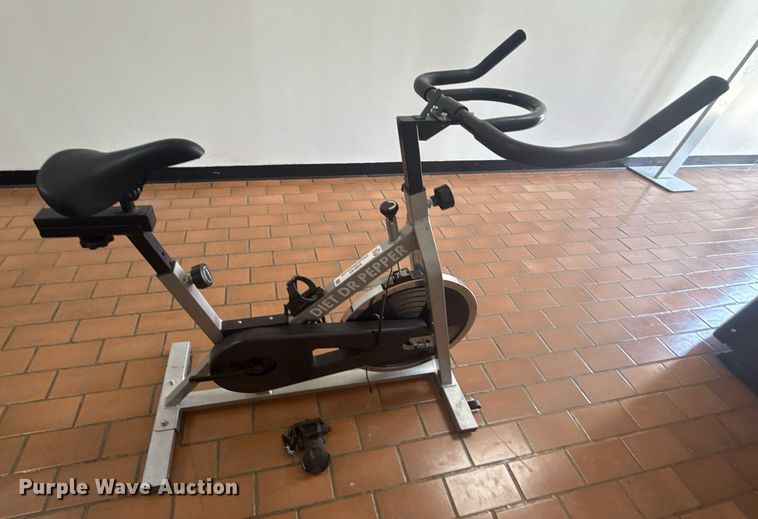 image for item EG8163 Stationary bike