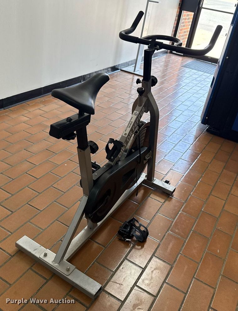 image for item EG8163 Stationary bike