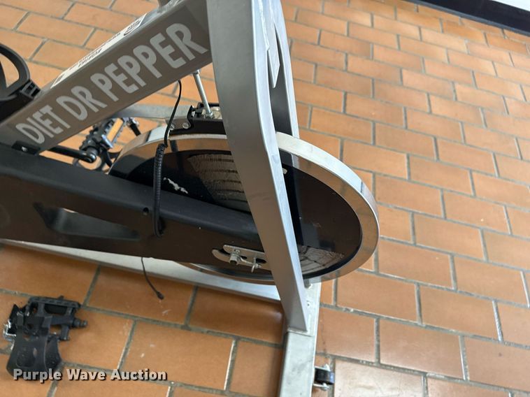 image for item EG8163 Stationary bike