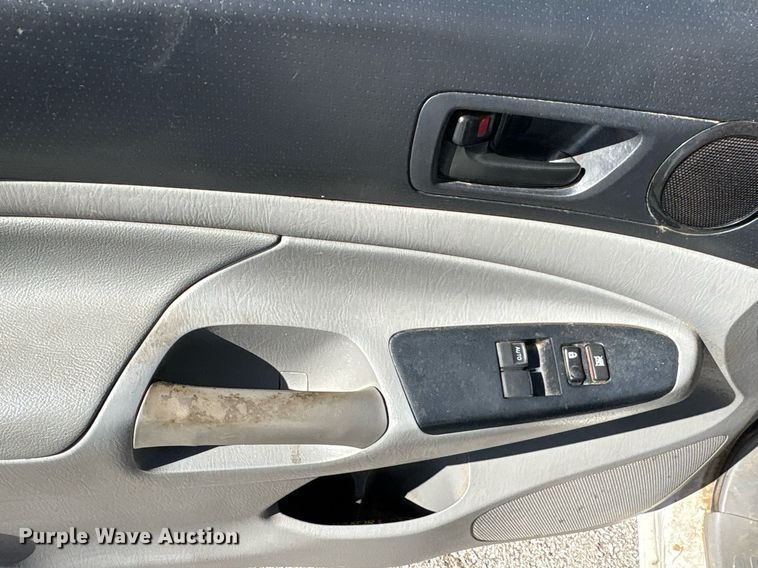 image for item EG8558 2015 Toyota Tacoma Access Cab pickup truck