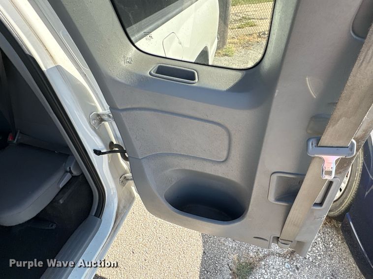 image for item EG8558 2015 Toyota Tacoma Access Cab pickup truck