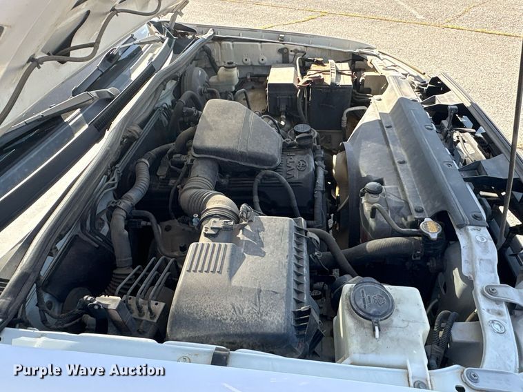 image for item EG8558 2015 Toyota Tacoma Access Cab pickup truck