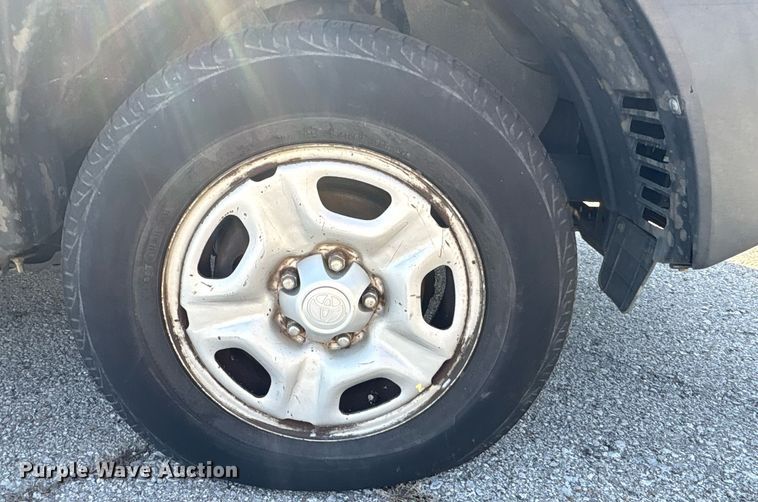 image for item EG8558 2015 Toyota Tacoma Access Cab pickup truck