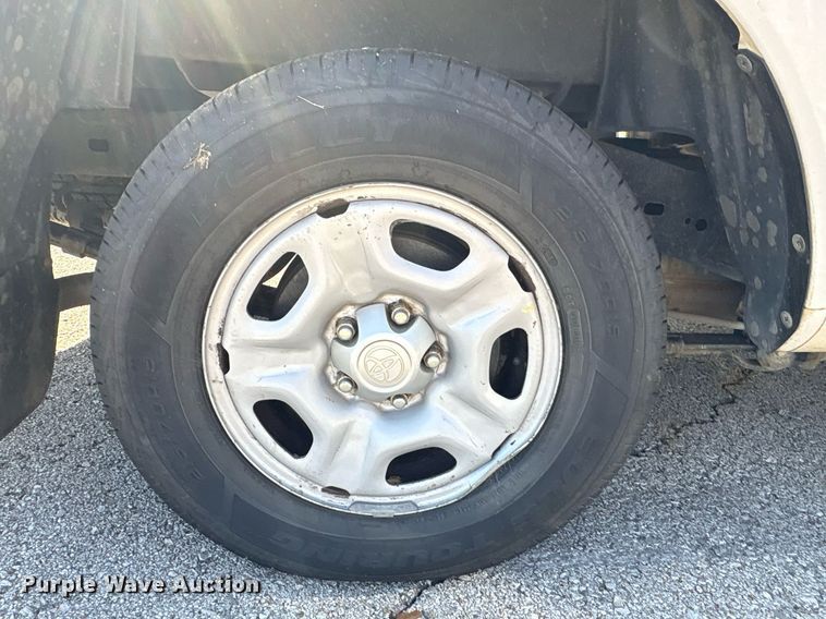 image for item EG8558 2015 Toyota Tacoma Access Cab pickup truck