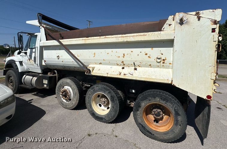 image for item EG8560 2012 International 7600 dump truck