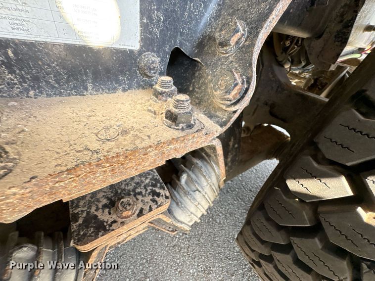 image for item EG8560 2012 International 7600 dump truck