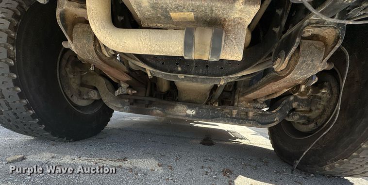 image for item EG8560 2012 International 7600 dump truck