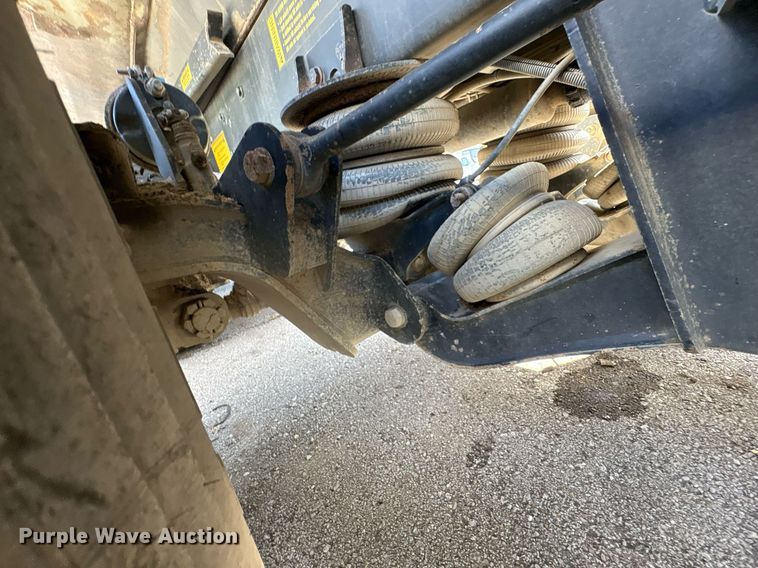 image for item EG8560 2012 International 7600 dump truck