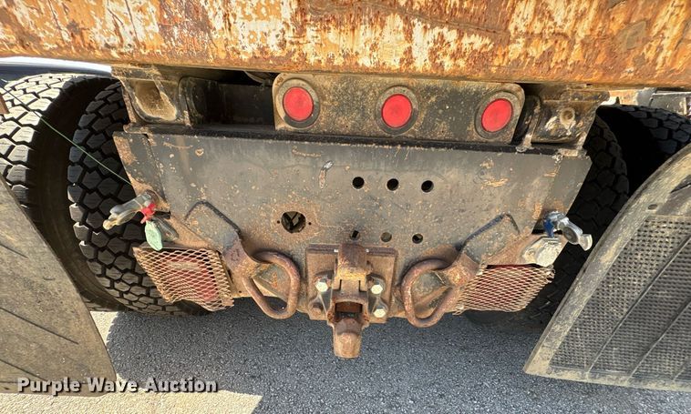 image for item EG8560 2012 International 7600 dump truck