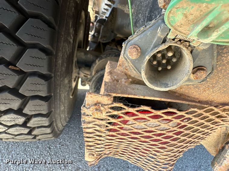 image for item EG8560 2012 International 7600 dump truck