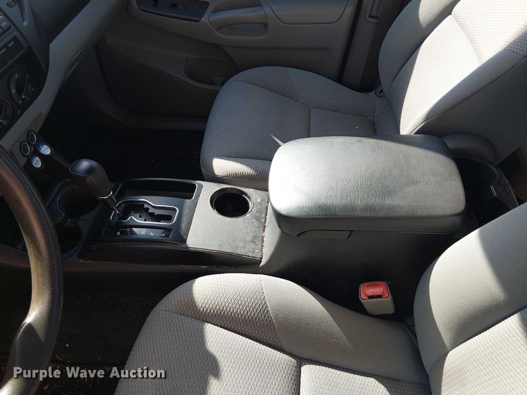 image for item EG8561 2013 Toyota Tacoma Access Cab pickup truck